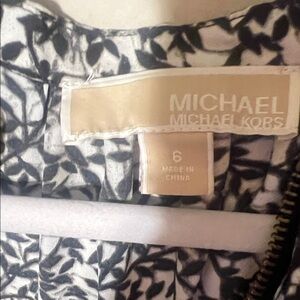 Michael Kors Monochrome Leaf Pattern Garment